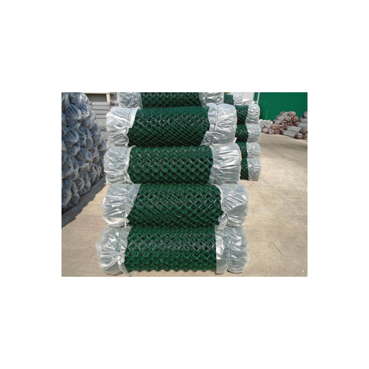 Plasă pătrată 60/2,50-1,65/100/15m / PVC BND / ZN+PVC6005